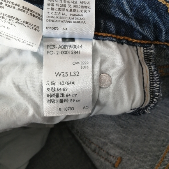 Levi's 70s High Flare Jeans Size 25 Premium Denim in Take It Out Dark - Picture 12 of 16